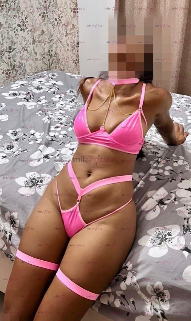 FLACA DISPUESTA A BRINDARTE UNA NOCHE LLENA DE PLACER Y DIVERSION