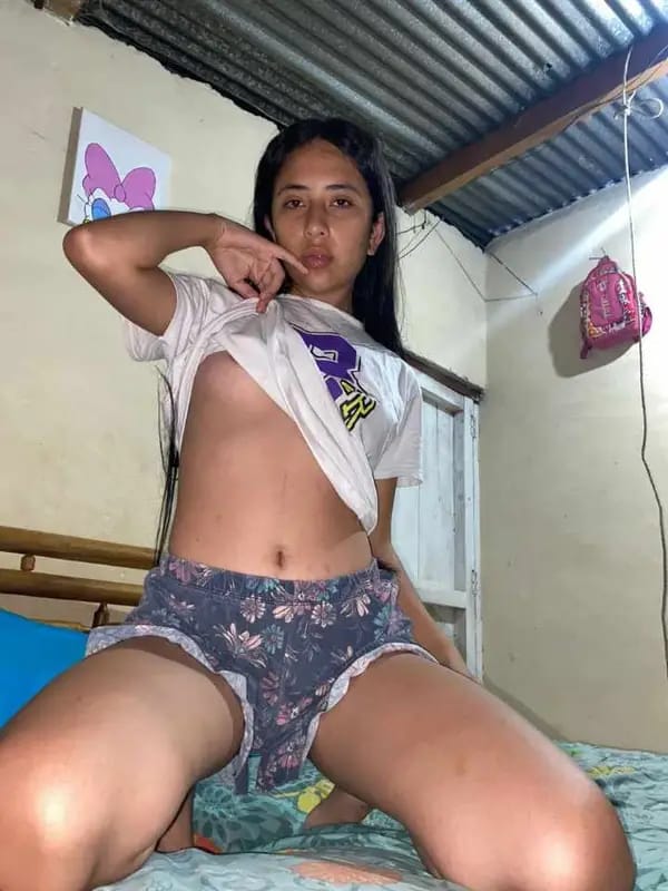 HERMOSA CARIÑOSA MUY ARRECHA DISPONIBLE PARA TI ESCRÍBEME BEBE - Foto 2